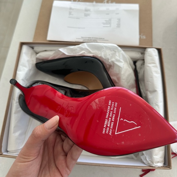 Brand new Louboutin Hot Chick - Picture 2 of 2